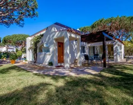 Sleeps 8 Pool Air Con T480268