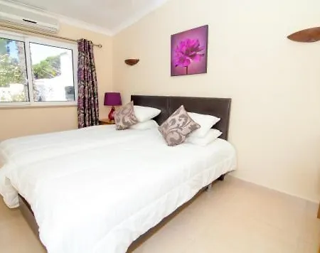 Sleeps 8 Pool Air Con T480268 *